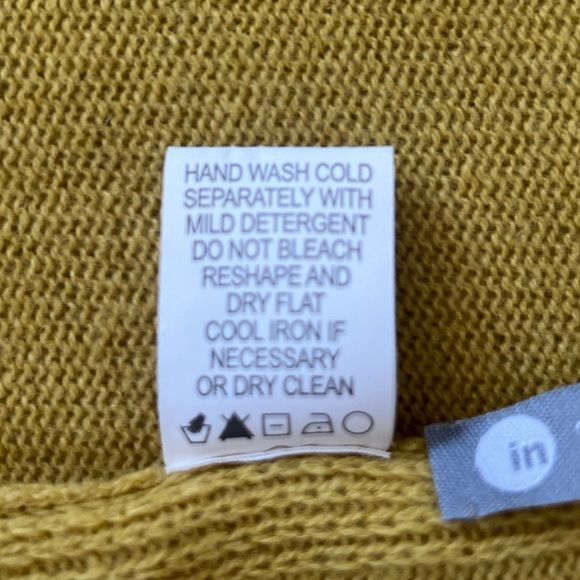 100% Cashmere Chartreuse Wrap/Shawl by InChasmere - Picture 4 of 6